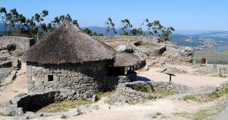 Descubre la belleza de Castro de Santa Trega en A Coruña – Guía turística y recomendaciones